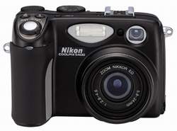   Nikon Coolpix 5400